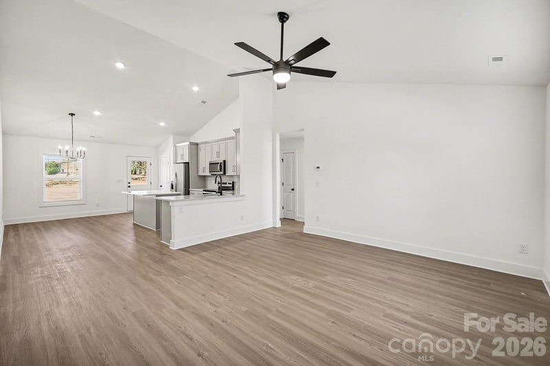 2025 Picnic Dr, Newton, NC 28658