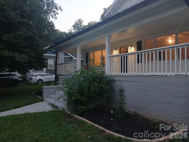 105 Inman Ave, Bessemer City, NC 28016