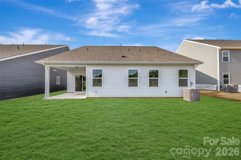 1338 Fremont Dr, Wingate, NC 28174