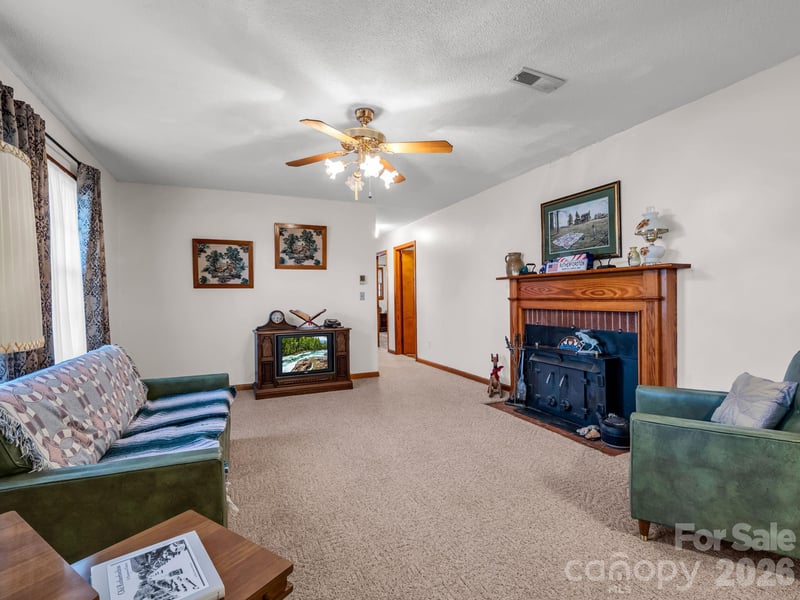 160 Puzzle Creek Rd, Bostic, NC 28018
