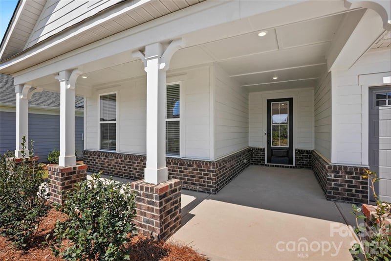 2735 Peak Ct, Belmont, NC 28012