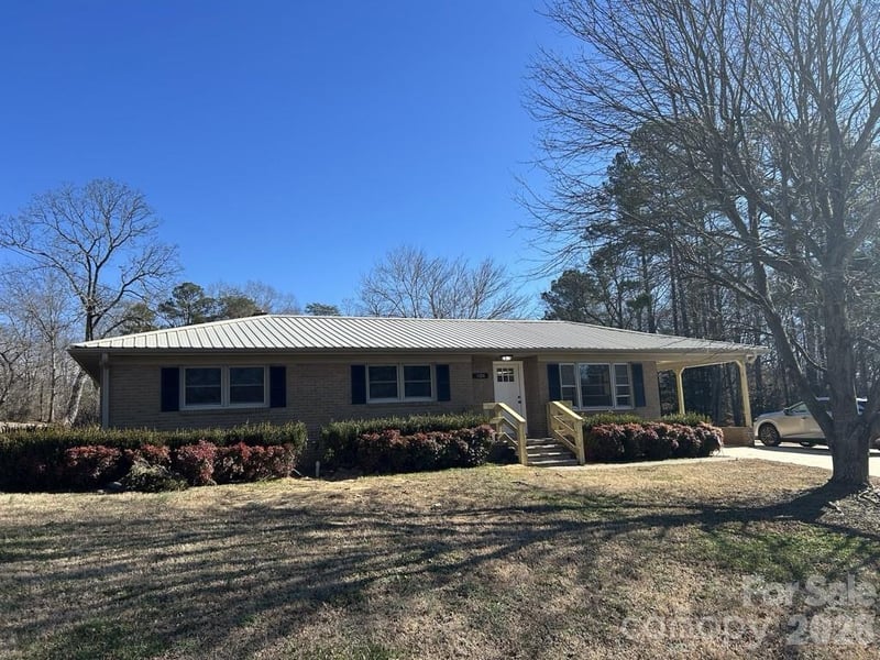 1378 Blacksburg Hw, Blacksburg, SC 29702