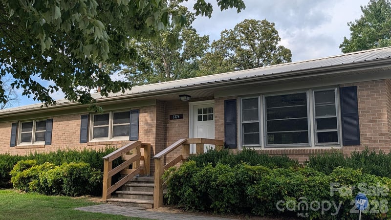 1378 Blacksburg Hw, Blacksburg, SC 29702