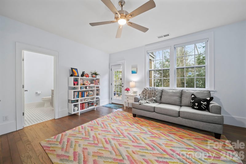 2828 Hillside Springs Dr, Charlotte, NC 28209