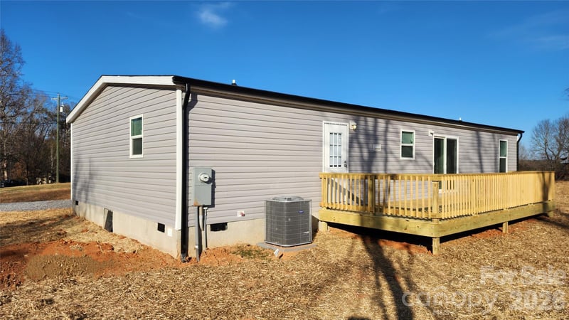 3613 Jamestown Rd, Morganton, NC 28655