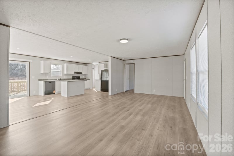 3613 Jamestown Rd, Morganton, NC 28655