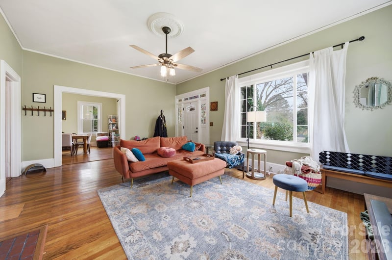 707 York St, Gastonia, NC 28052