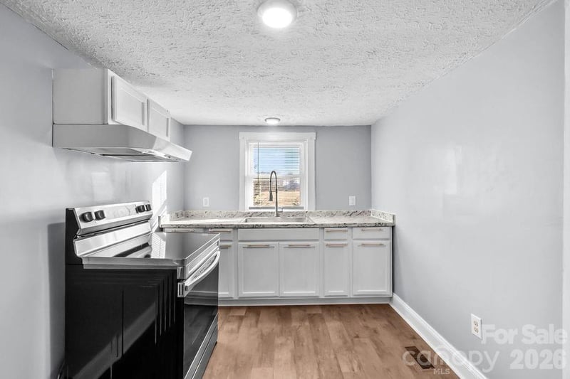 4582 Burkemont Rd, Morganton, NC 28655