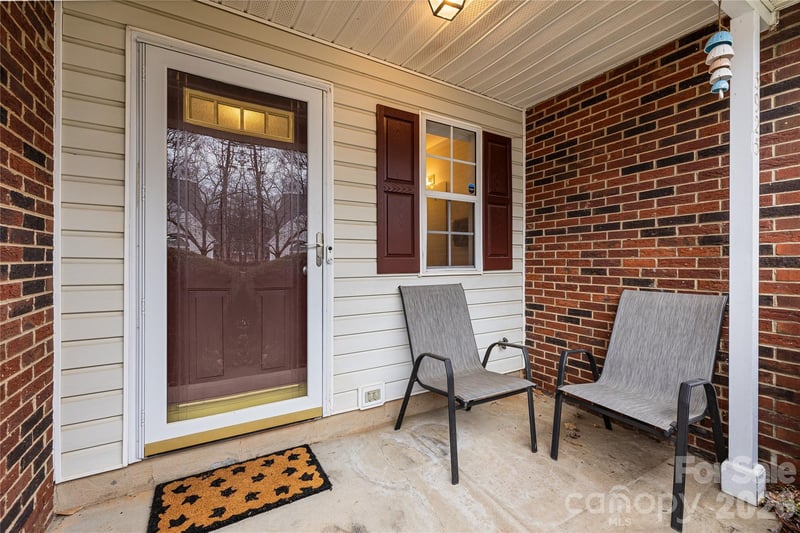 5925 Prescott Ct, Charlotte, NC 28269