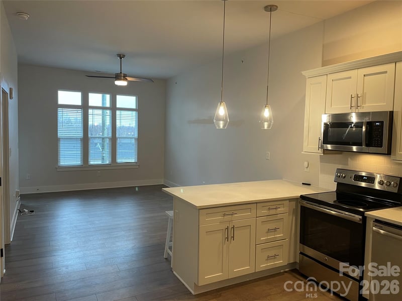 935 Mcalway Rd #303, Charlotte, NC 28211