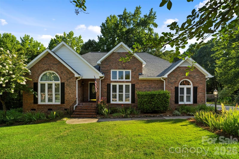 1035 South Bank Dr, Rock Hill, SC 29732