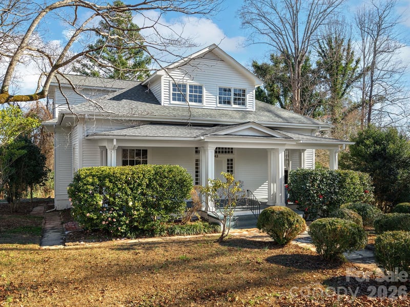 143 Ridgecrest Ave, Rutherfordton, NC 28139