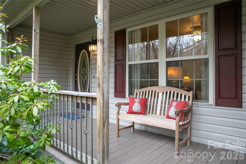 126 Gasga Ct, Brevard, NC 28712