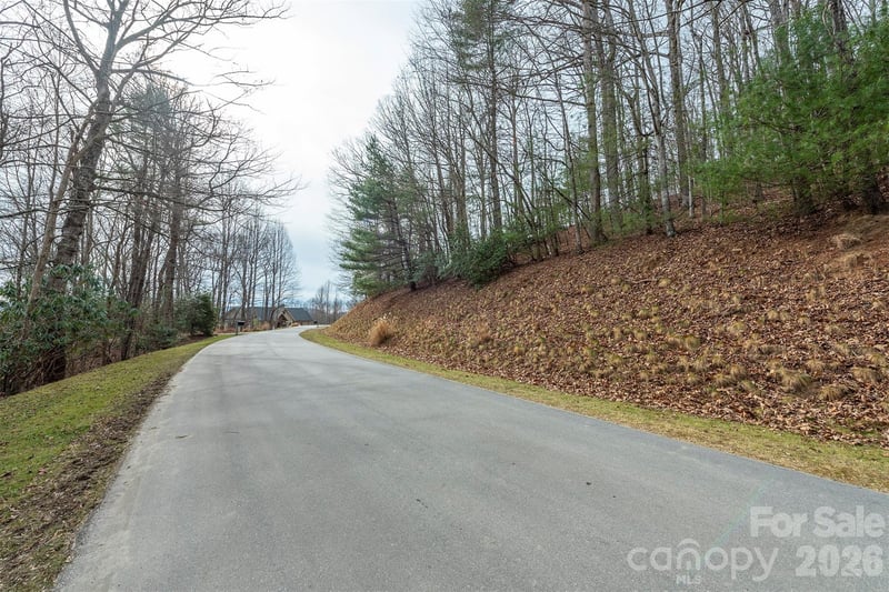 24 Falls Ln #391, Hendersonville, NC 28739