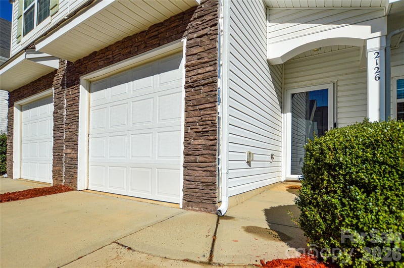 2126 Shady Pond Dr, Clover, SC 29710