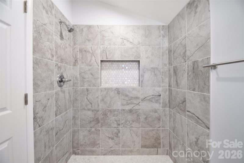 172 Eudy Dr, Concord, NC 28025