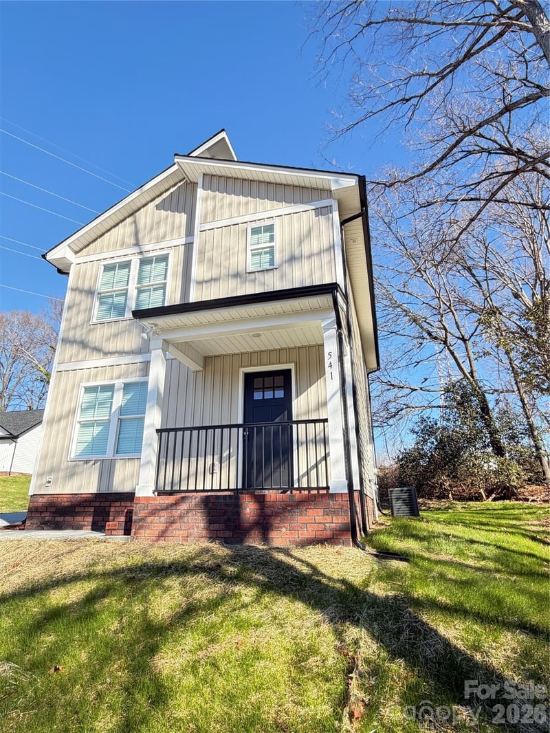 541 Martin Luther King Jr Blvd, Kannapolis, NC 28083