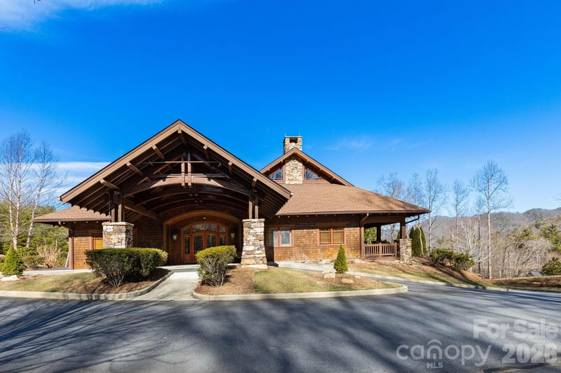 204 Settings Blvd #247, Black Mountain, NC 28711