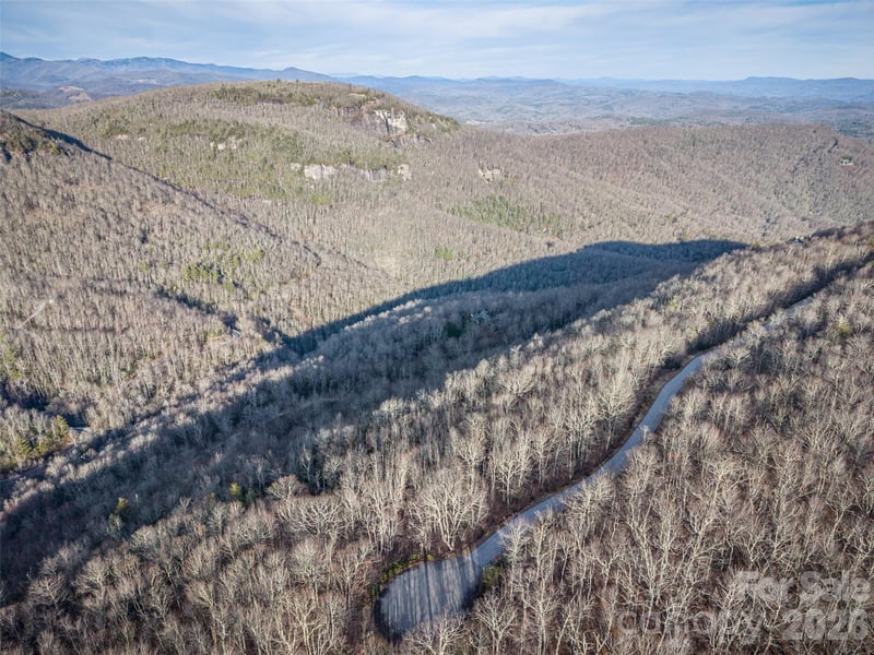 000 Meadow Ridge Dr #15, Lake Toxaway, NC 28747