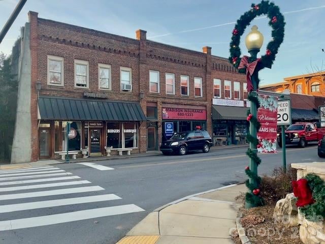 37 Main St, Mars Hill, NC 28754
