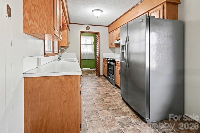 238 Lakeview Dr, Blacksburg, SC 29702