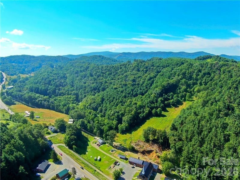 3771 Us Highway 421 Hw, Vilas, NC 28692
