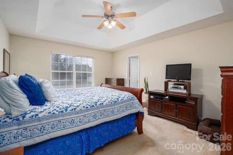 104 Lakewood Dr, Kings Mountain, NC 28086