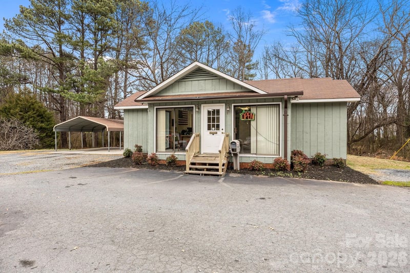 710 Us Highway 52 Hw, Albemarle, NC 28001