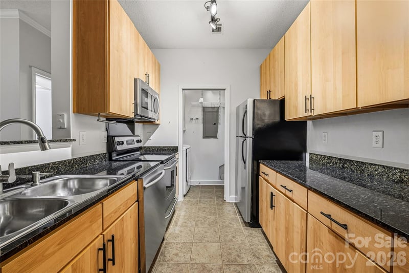 1000 Olde Eastwood Village Blvd #2A, Asheville, NC 28803
