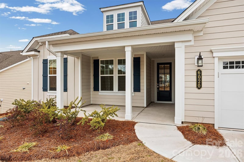 6020 Gray Shadow Ct, York, SC 29745
