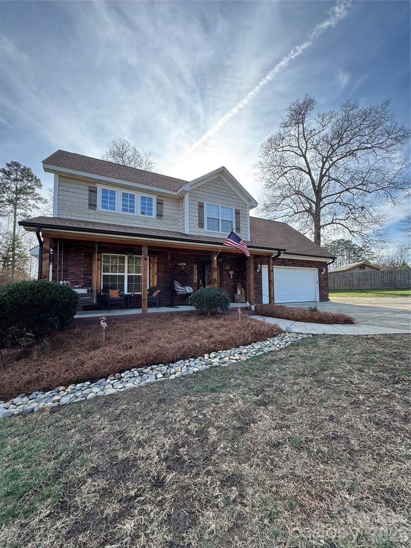 1151 Pine Cross Dr, Mount Pleasant, NC 28124