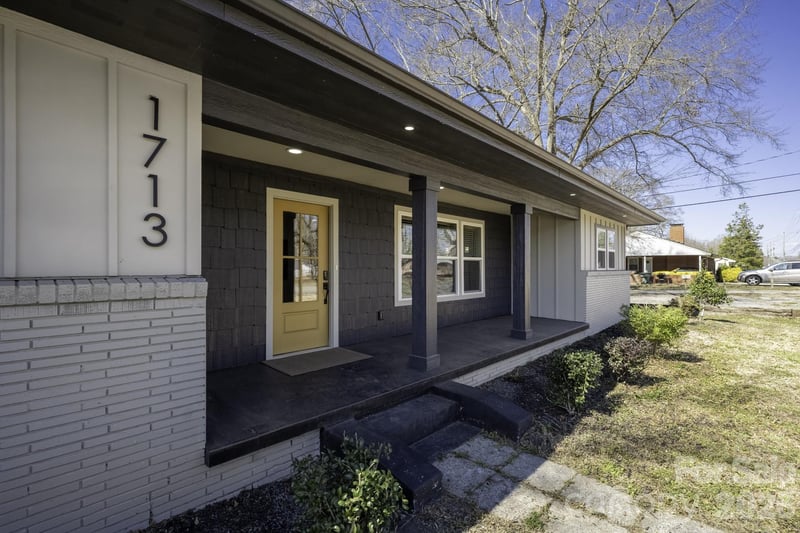 1713 Davis Park Rd, Gastonia, NC 28052