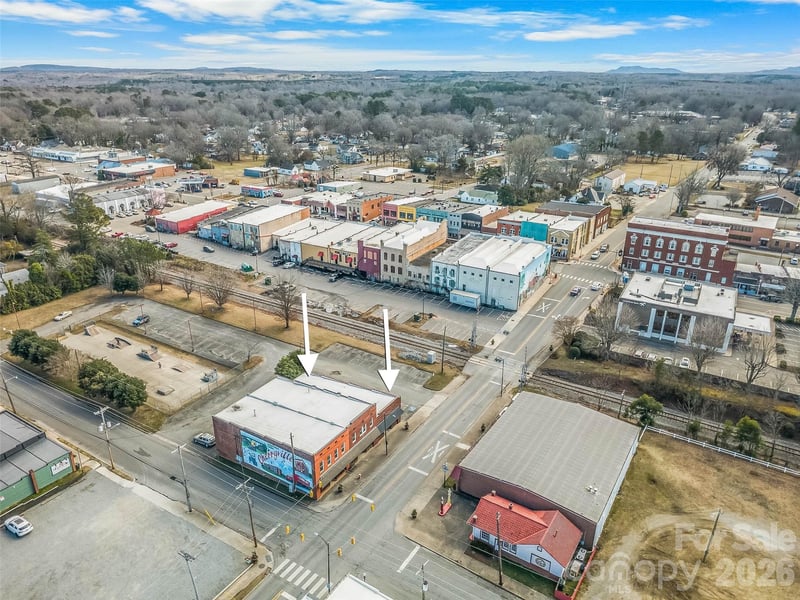 106 Mountain St, Cherryville, NC 28021