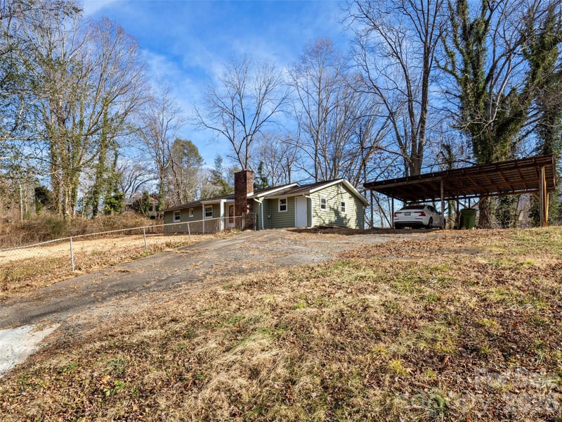 45 Gash Farm Rd, Asheville, NC 28805