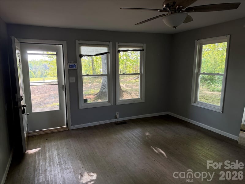 3724 Kathy Rd, Morganton, NC 28655