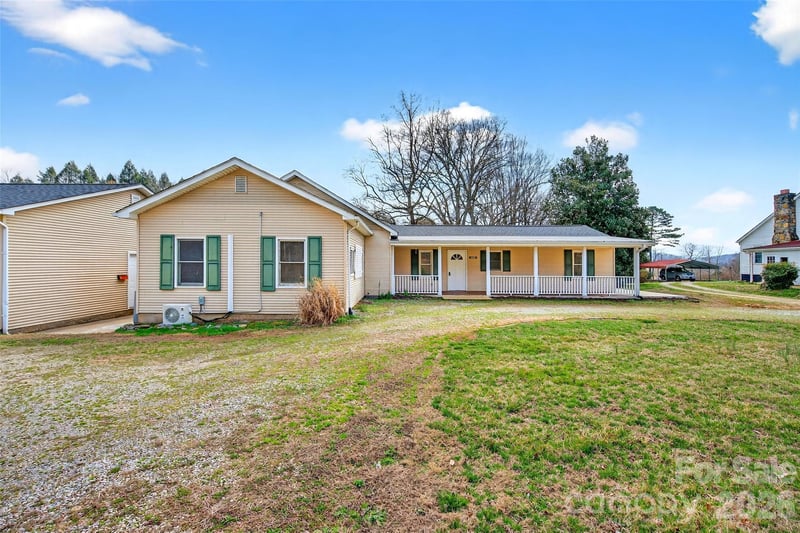 4259 Us 70 Rd, Marion, NC 28752