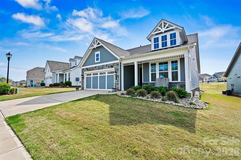 8718 Festival Way, Charlotte, NC 28215