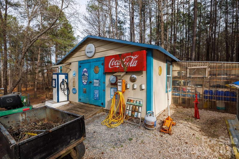 1939 Orrs Station Rd, Chester, SC 29706