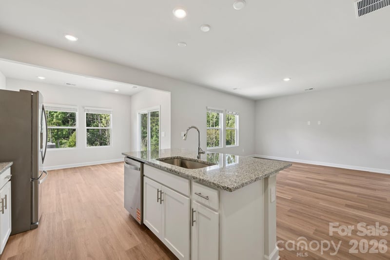 421 Luna Ln, Shelby, NC 28152