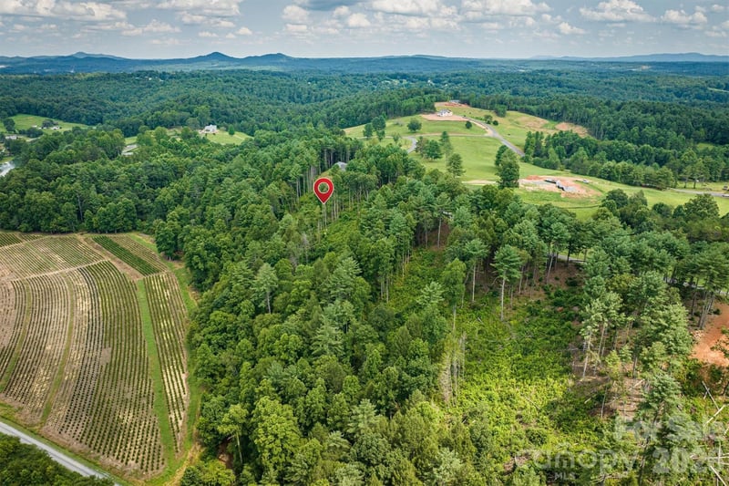 2070 Thoroughbred Way #G18, Lenoir, NC 28645