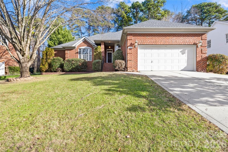9325 Brown Gelly Dr, Huntersville, NC 28078
