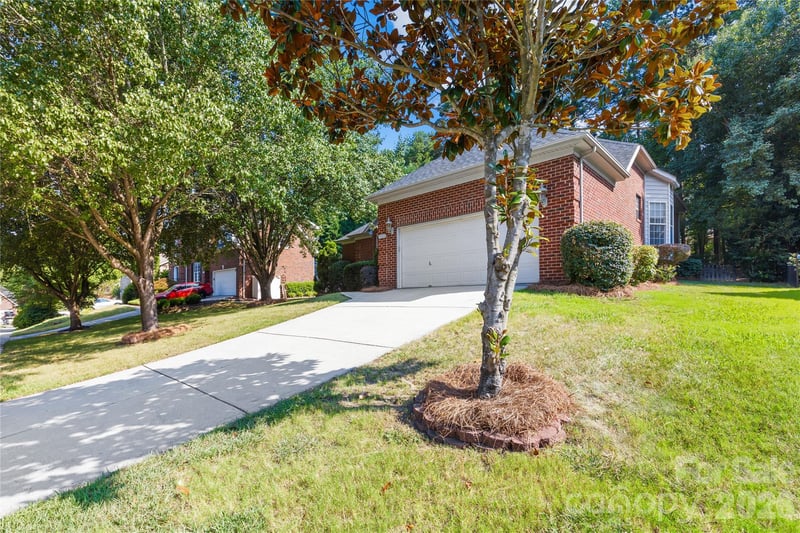 9325 Brown Gelly Dr, Huntersville, NC 28078