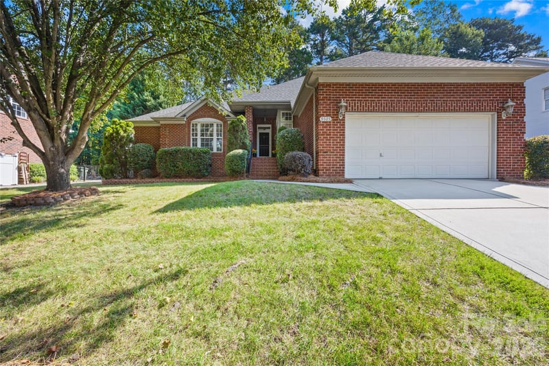 9325 Brown Gelly Dr, Huntersville, NC 28078