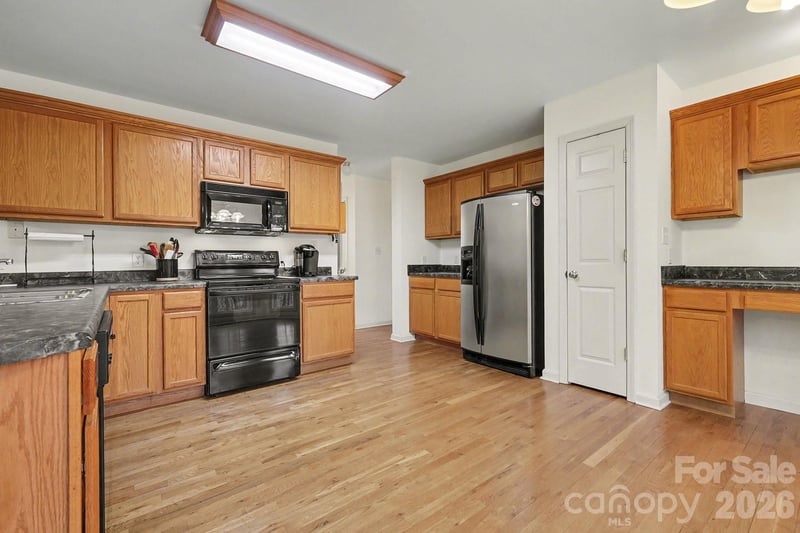 1010 James St, Charlotte, NC 28216