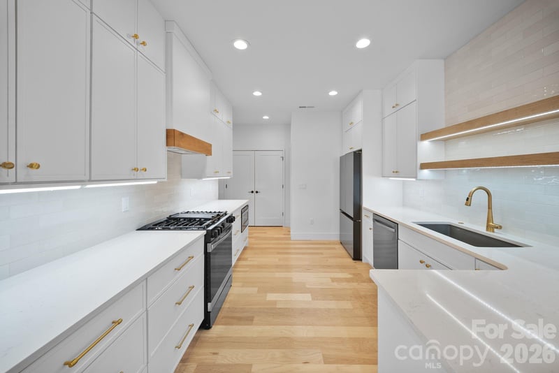 49 Johnson Dr #5, Asheville, NC 28804