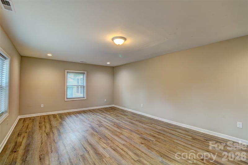 202 Ramsey St, Cherryville, NC 28021