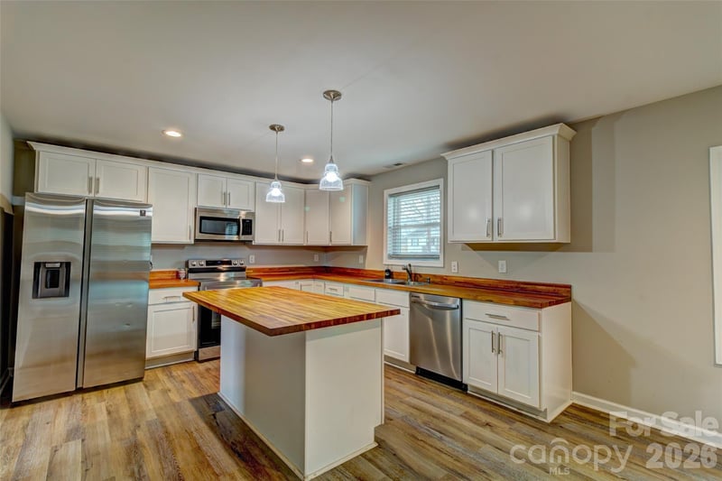 202 Ramsey St, Cherryville, NC 28021