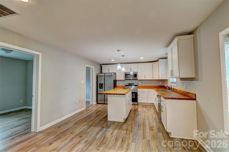 202 Ramsey St, Cherryville, NC 28021