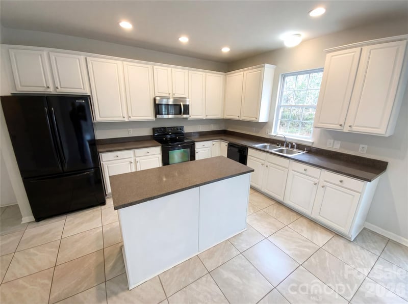 138 Woodside Village Dr, Rock Hill, SC 29730