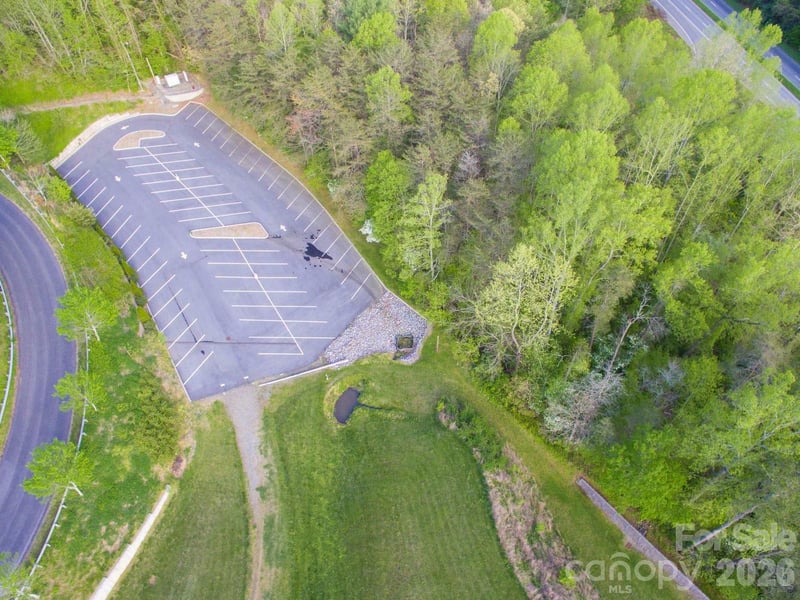 303 Gashes Creek Rd, Asheville, NC 28803